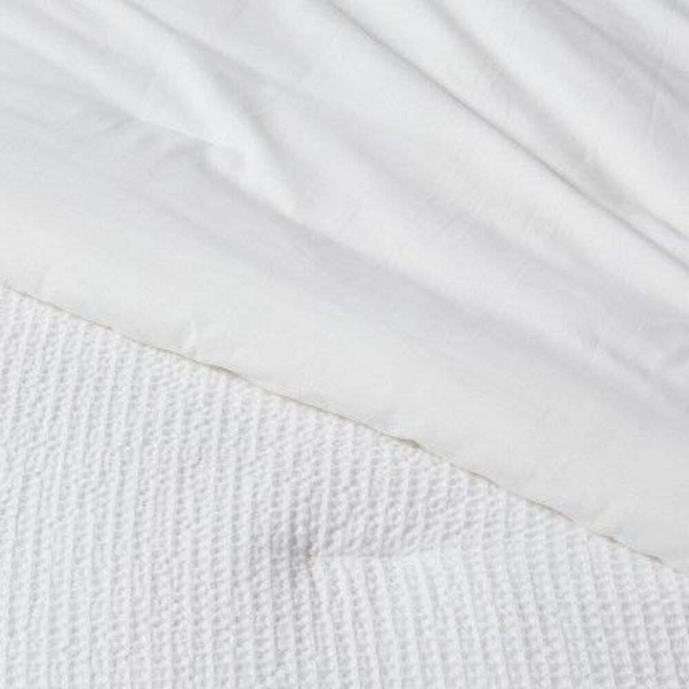 Threshold - Twin/Twin Extra Long Washed Waffle Weave Comforter White - Picture 3 of 4
